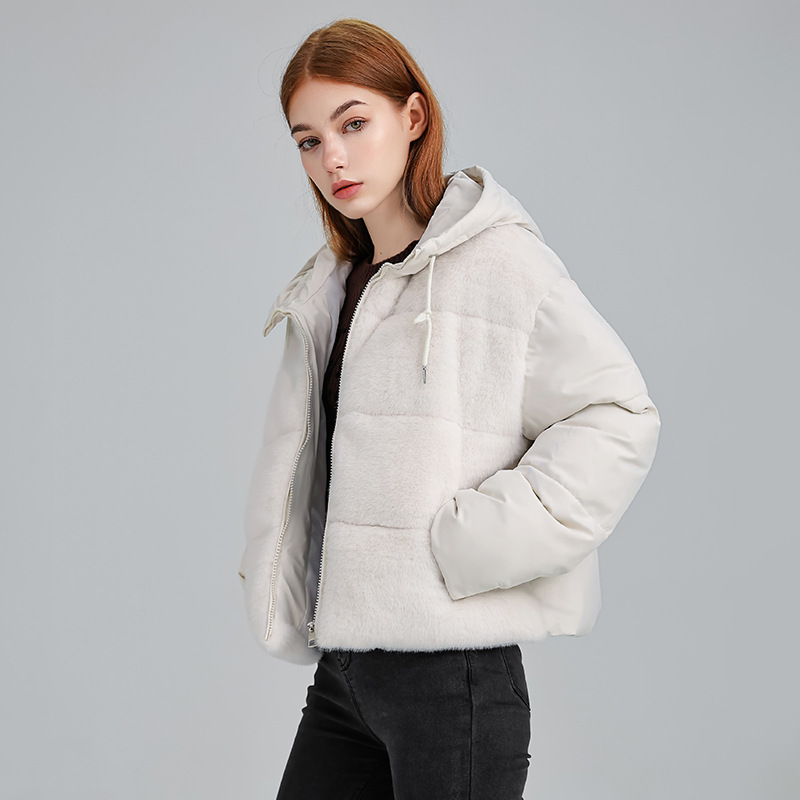 Short, stylish down-filled cotton-padded jacket for women, new Korean style, light luxury, thickened cotton-padded coat, plush outerwear.