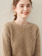 Women's round neck cashmere sweater, thickened loose-fitting solid color retro knit sweater base layer sweater