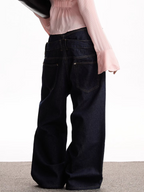 Faux two-piece spliced double-waisted jeans, trendy and fashionable, unique design, loose straight leg trousers for men and women.