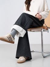 New autumn/winter retro brushed fleece-lined plaid casual pants, loose fit, slimming, warm, straight leg, long pants