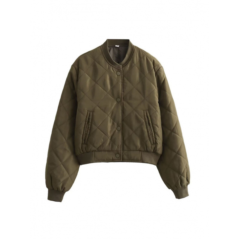 Autumn/Winter Collection: New, stylish and casual cotton jackets in short length, designed in the style of pilot jackets.