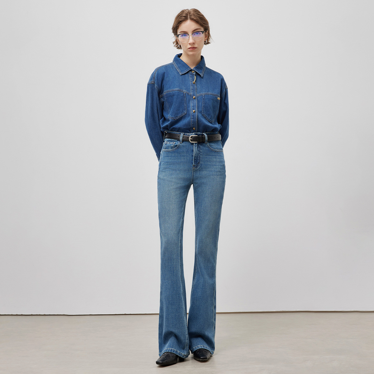 High end 2025 spring new women's clothing with four sided elastic micro pull fit denim pants, deep blue, fashionable and versatile