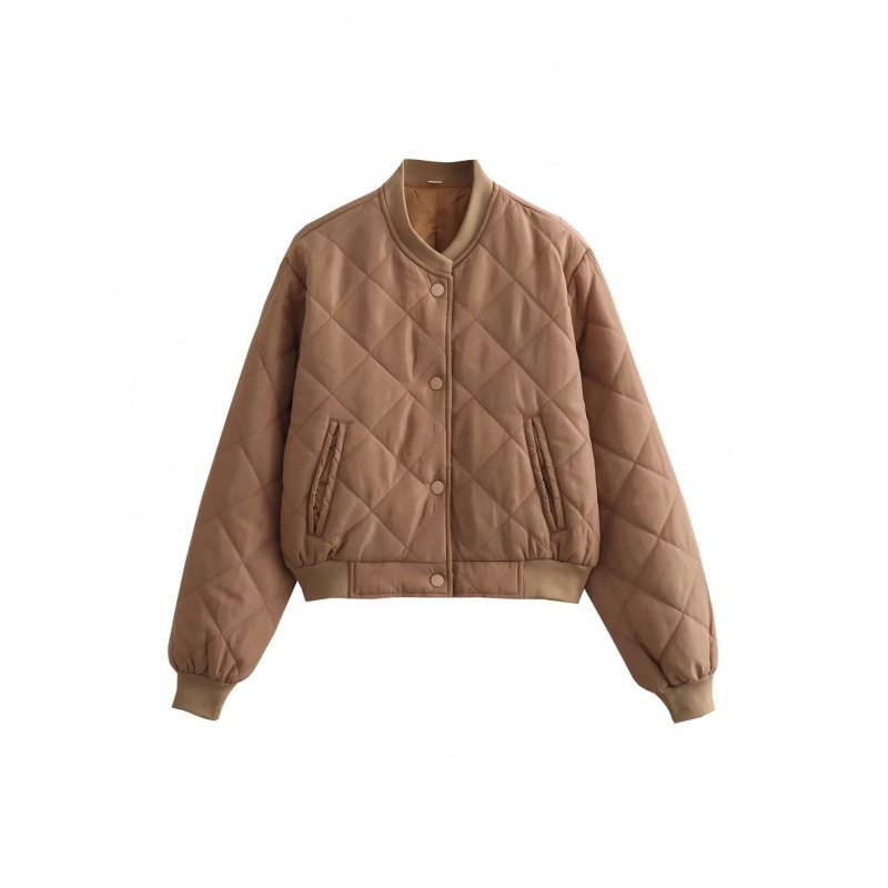 Autumn/Winter Collection: New, stylish and casual cotton jackets in short length, designed in the style of pilot jackets.