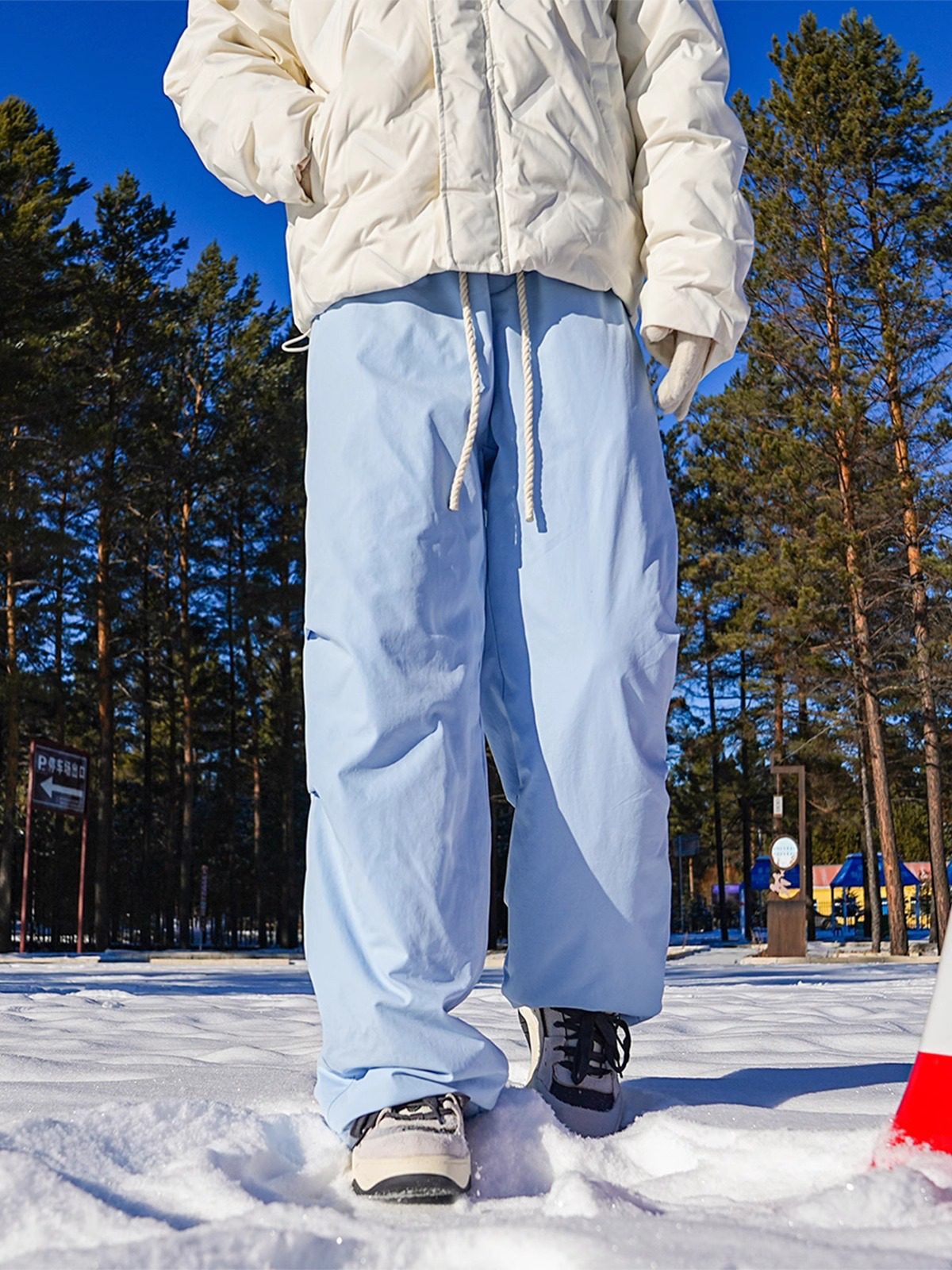 Winter new waterproof and warm down pants for men's fashion dopamine wearing, loose straight leg anti cold ski pants for outerwear