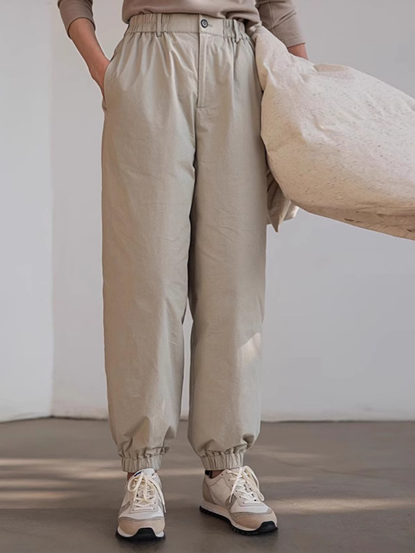 High-end down pants for women – a new, thicker version of the winter down leggings for ladies.