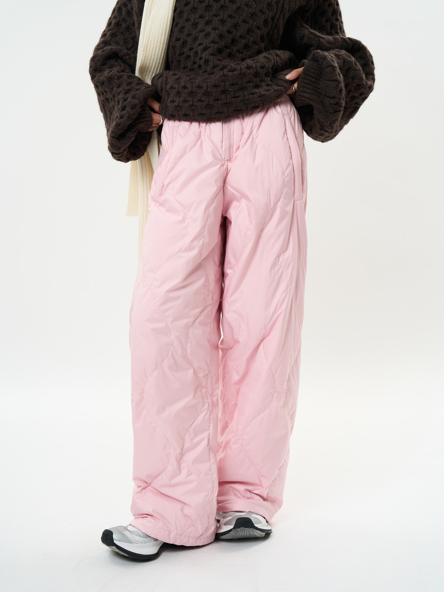 Winter new fashionable quilted down casual pants 90 duck down lightweight warm straight leg pants for women
