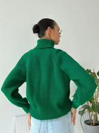 Women's high-neck sweater, loose fit, new style, thickened, solid color, casual sweater for autumn and winter.