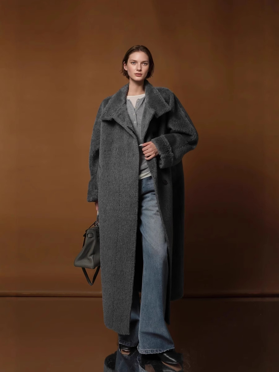 Korean style alpaca wool coat for women, long, warm, double-sided wool and fur coat, new winter style.