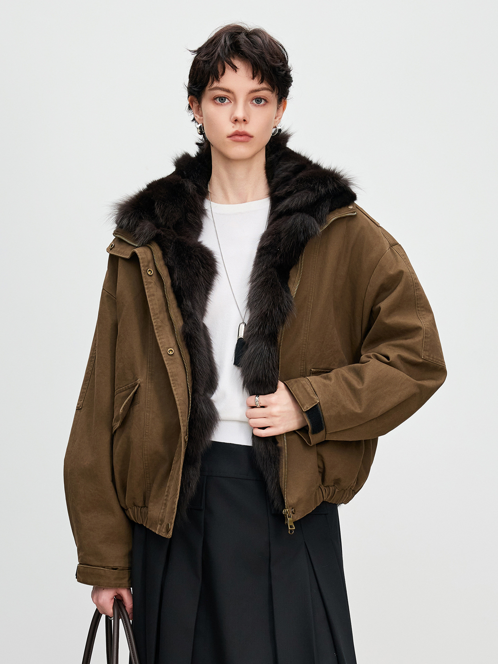 New imported fur coat with fox fur lining, designed for young people, available in denim jacket style.