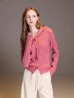 New autumn/winter hooded cardigan made of Merino wool, suitable for women to wear as an outer layer.