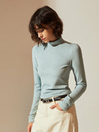 A warm, padded, and thickened long-sleeved base layer perfect for autumn and winter.