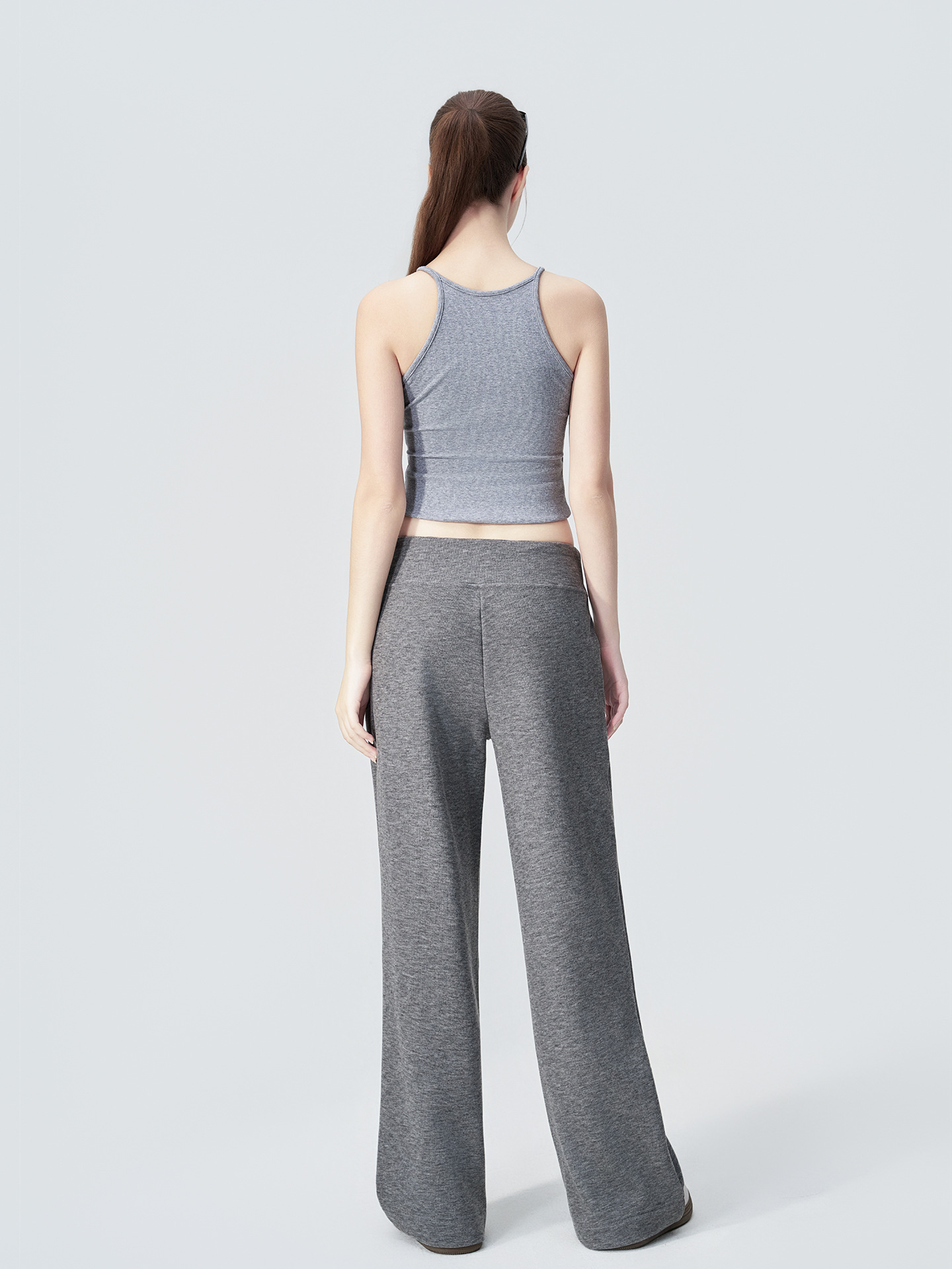 Knitted four-color casual pants; women’s high-waisted, hip-enhancing trousers with a flattering, straight-leg design and wide legs.
