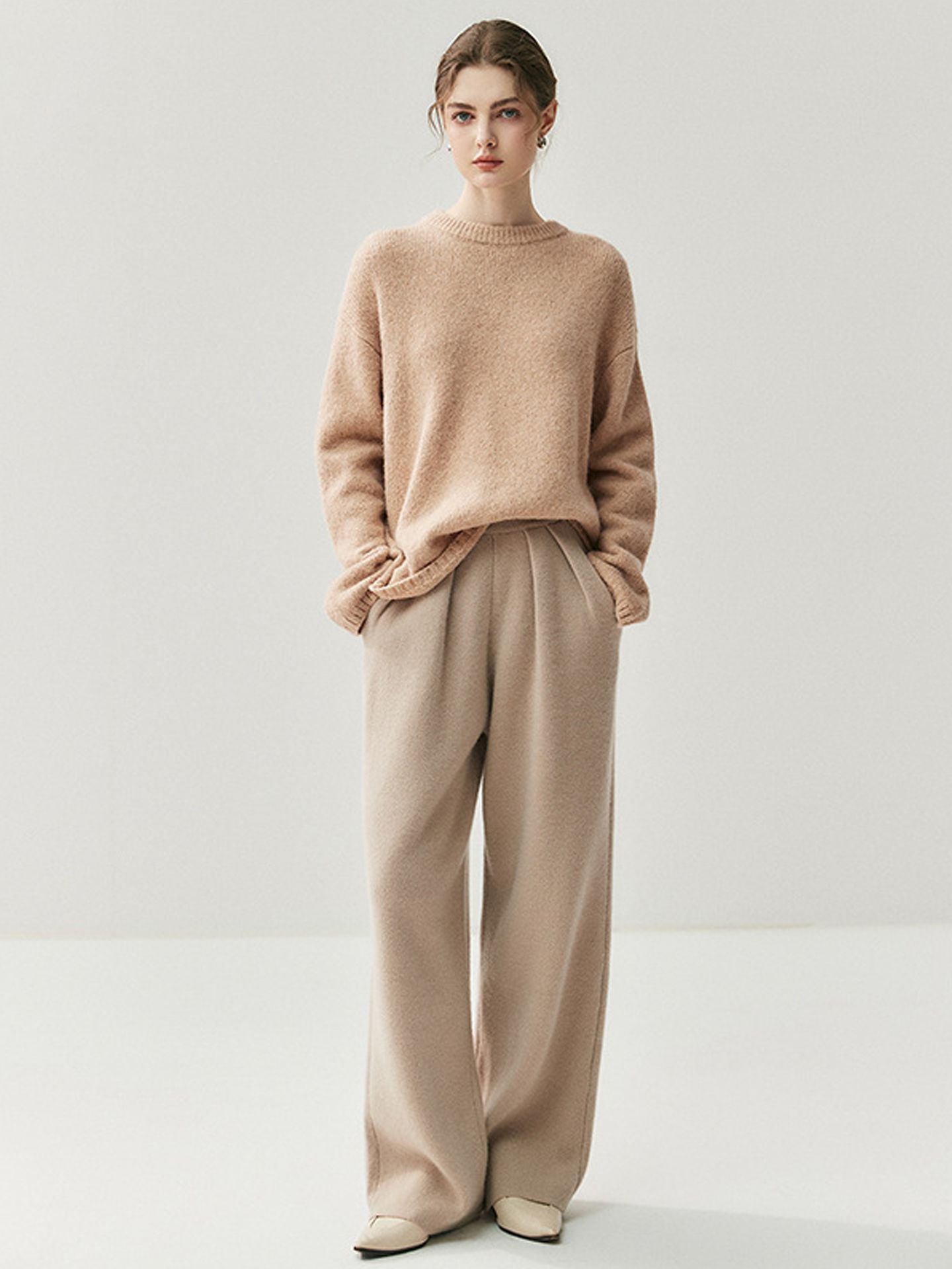 Cashmere and woolen trousers – high-waisted, straight-cut, and draping in style; designed for autumn and winter, with thickened knitted fabric.