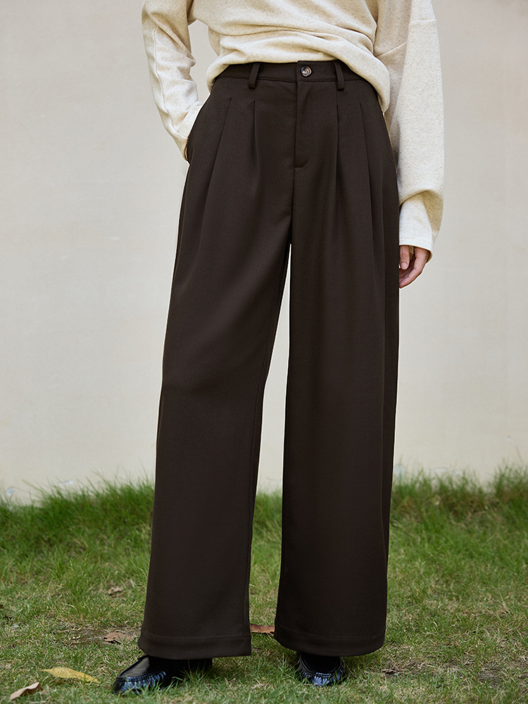 New autumn/winter woolen straight-leg trousers for women – high-waisted, pleated, stylish, and warm.