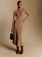 Autumn/Winter Long-Sleeved Knit Dress with Large Buttons, Medium Length