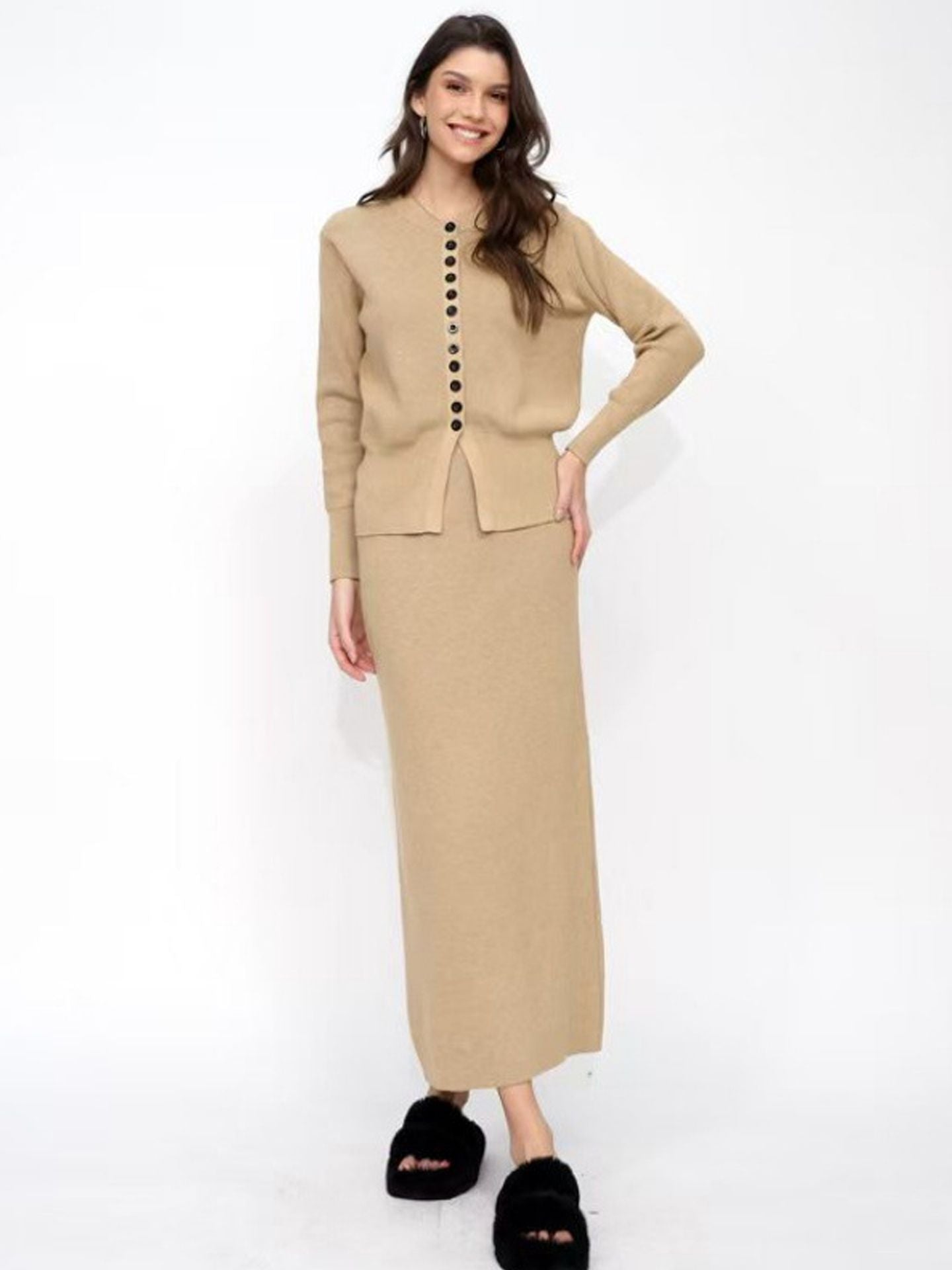 Knit sweater-top, skirt, and long dress set – a gentle and stylish outfit for autumn and winter.