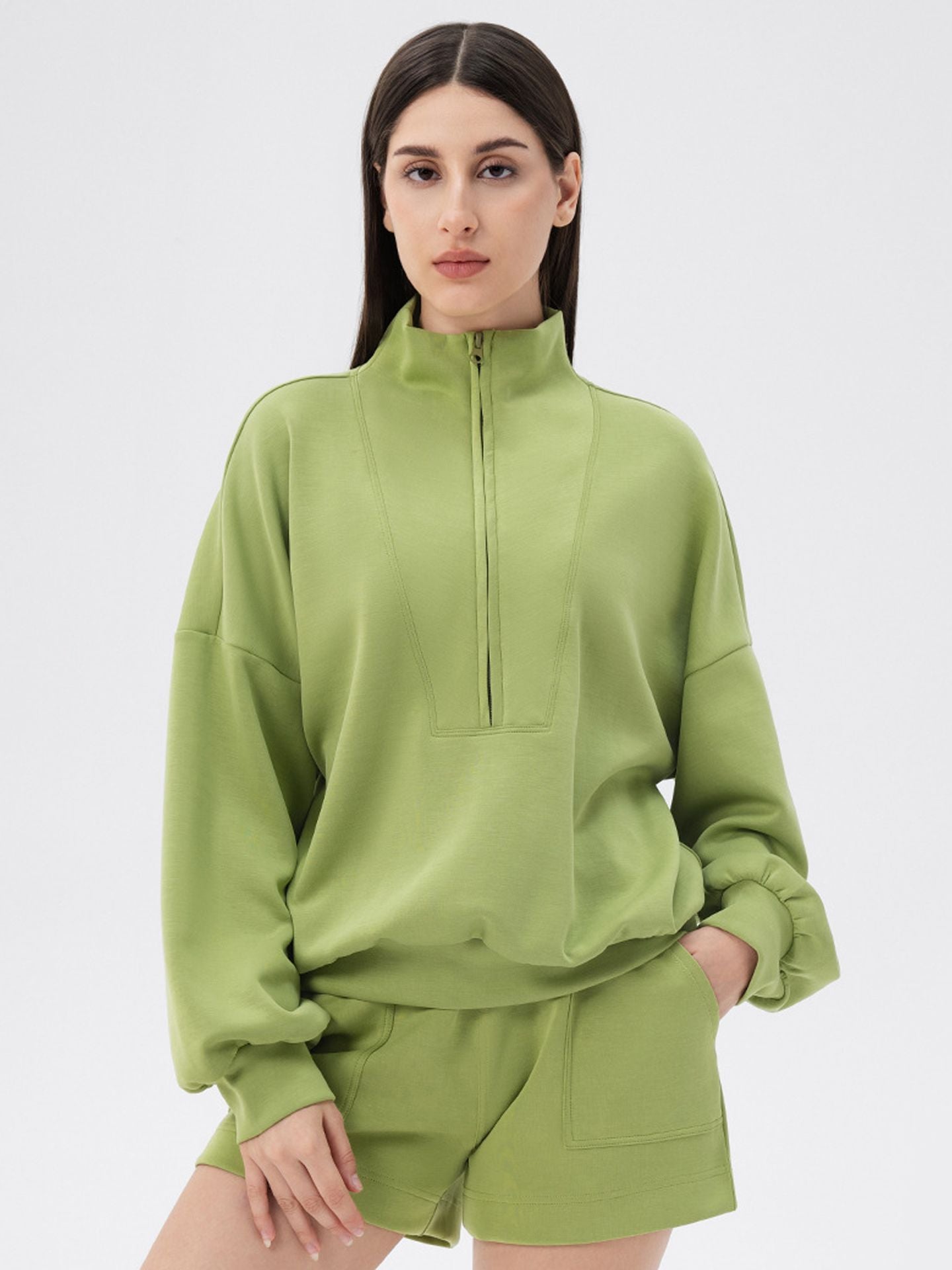 New autumn/winter yoga wear – sports hoodie for women, made of modal fabric; features a loose fit and a stand-up collar.