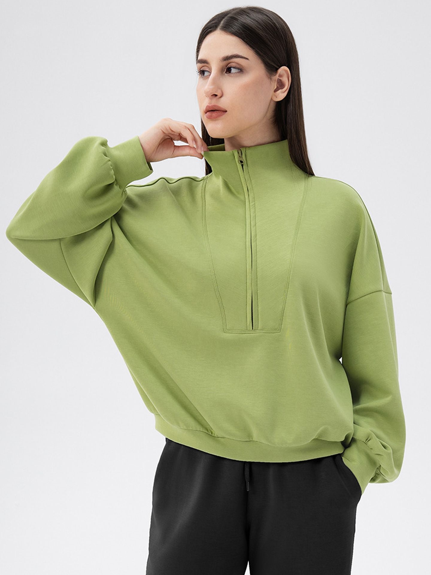 New autumn/winter yoga wear – sports hoodie for women, made of modal fabric; features a loose fit and a stand-up collar.